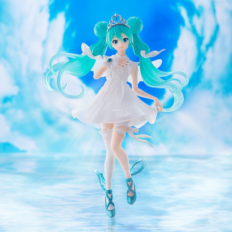 Vocaloid Hatsune Miku (15th Anniversary KEI Ver.) Super Premium Figure