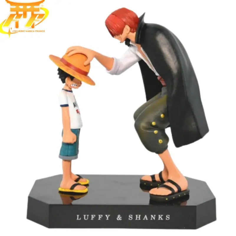 Shanks figure with Monkey D Luffy – One Piece