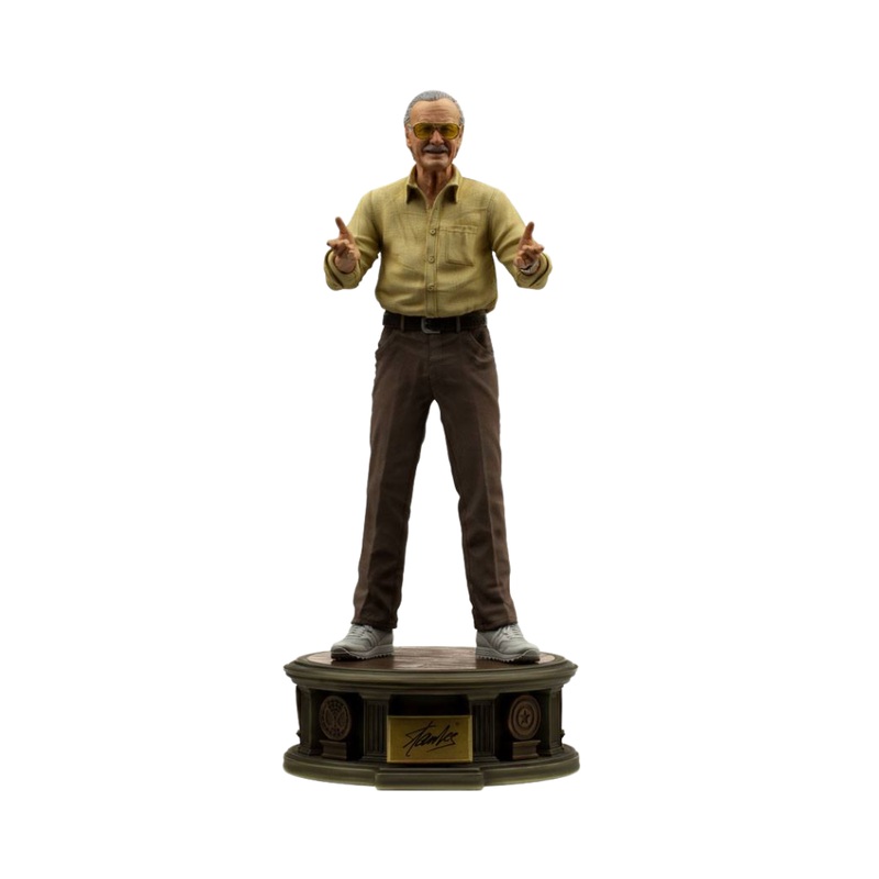 Stan Lee Legacy Replica 1/4 Scale Statue By Iron Studios
