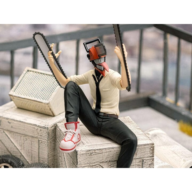 Chainsaw Man Denji as Chainsaw Man Premium Perching Figure
