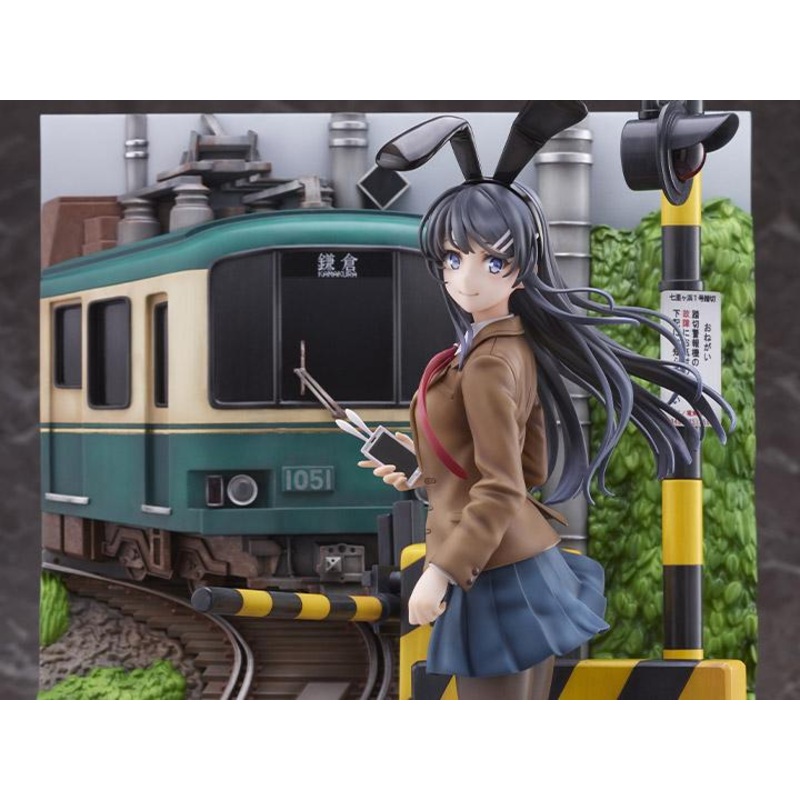 Rascal Does Not Dream of Bunny Girl Senpai Mai Sakurajima (Enoden Ver.) 1/7 Scale Shibuya Scramble Figure