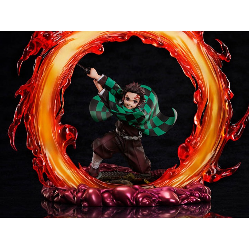 Demon Slayer: Kimetsu no Yaiba Tanjiro Kamado (Hinokami Kagura: Clear Blue Sky) 1/8 Scale Figure