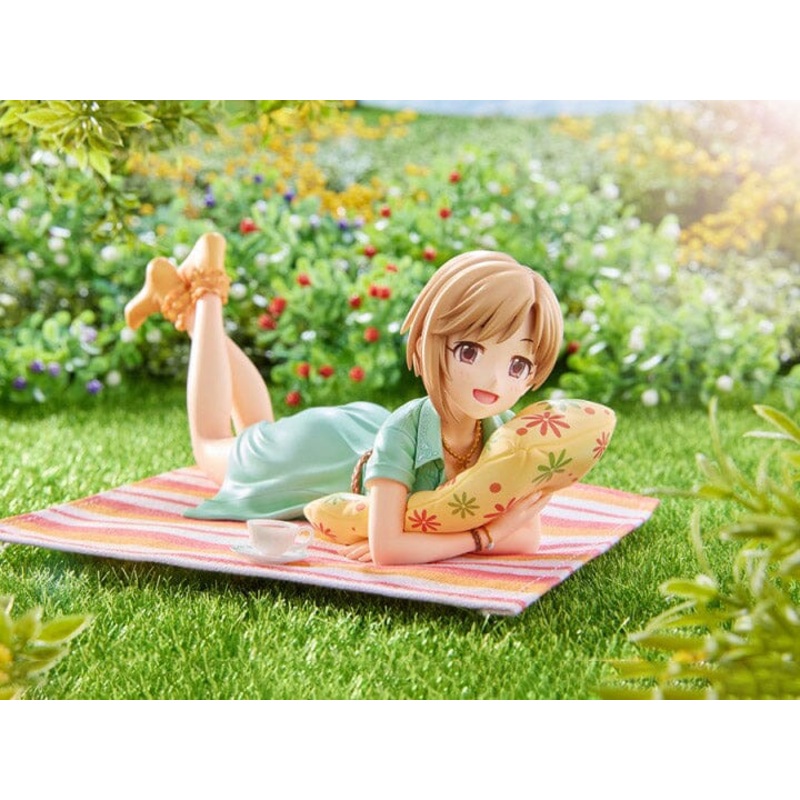 The Idolmaster Cinderella Girls Off Stage Yumi Aiba 1/8 Scale Figure