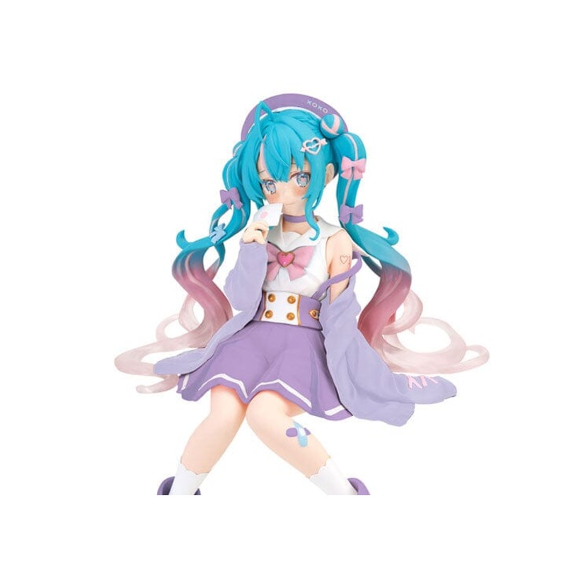 Vocaloid Hatsune Miku (Love Sailor Purple Color Ver.) Noodle Stopper Figure