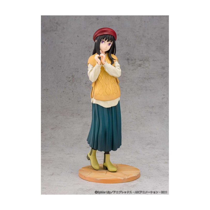 Lycoris Recoil PVC Figure 1/7 Takina Inoue Winter Ver. 23cm