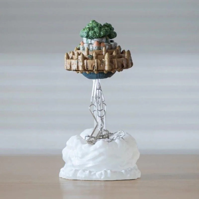 THE CASTLE IN THE SKY – Flying Castle – Magnetic statuette 13cm Figurine