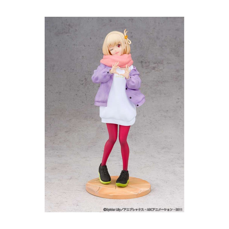 Lycoris Recoil PVC Figure 1/7 Chisato Nishikigi Winter Ver. 23cm