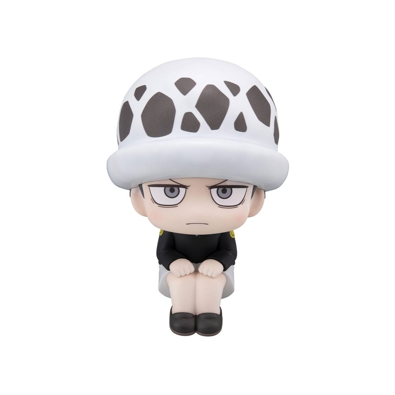 One Piece – Look Up Trafalgar Law Childhood Ver. 11cm Figurine