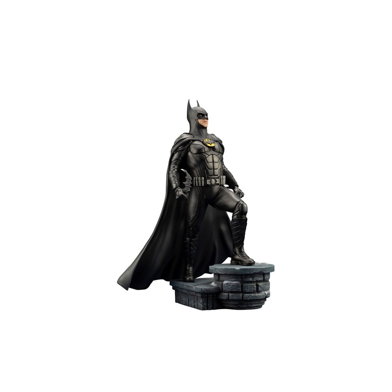 Kotobukiya – “The Flash” ARTFX Batman