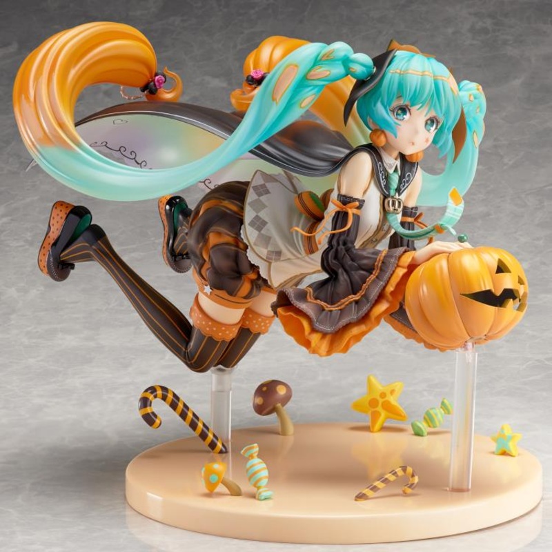 Union Creative Vocaloid Hatsune Miku (Trick or Miku) Figure