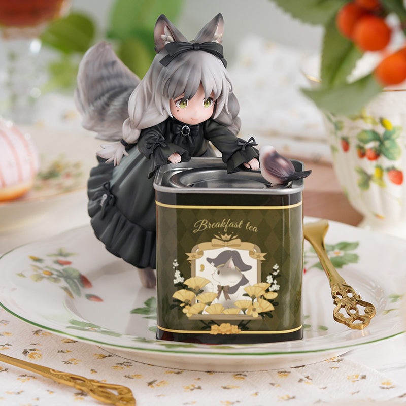 Ribose Decorated Life Collection Tea Time Cats Vol. 1 Pastoral Cat Figure & Tea Canister